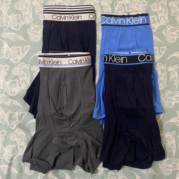 Calvin Klein Boxer Briefs - Picture 2 of 4